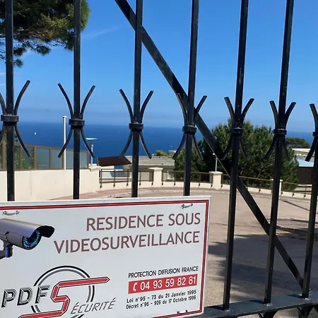 3 130 M2 Vue Avec Piscine Monaco * Cap-d'Ail