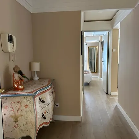 , Piscine Aux Portes De Monaco Appartement Cap-d'Ail