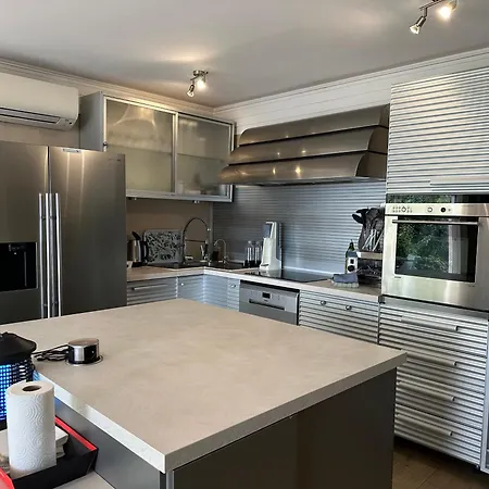 3 130 M2 Vue Avec Piscine Monaco *